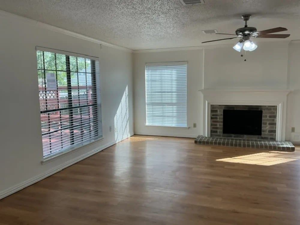 Seabrook House: 2815 sea ledge dr