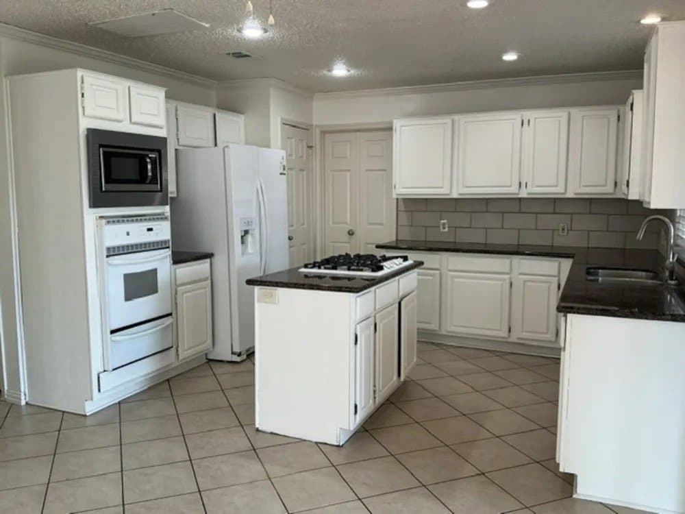 Seabrook House: 2815 sea ledge dr