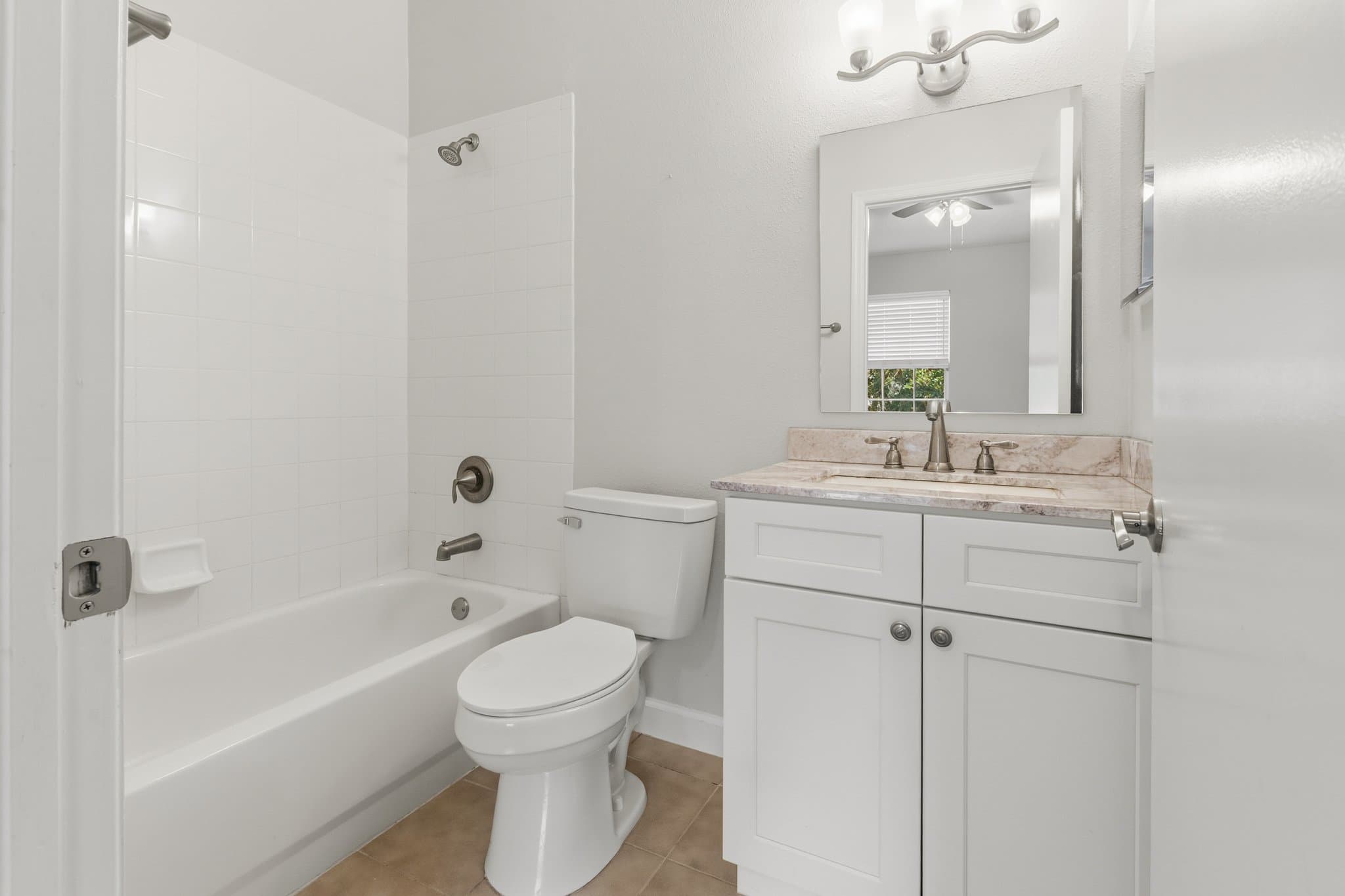 Tampa Townhome: 8671 Hunters Key Cir