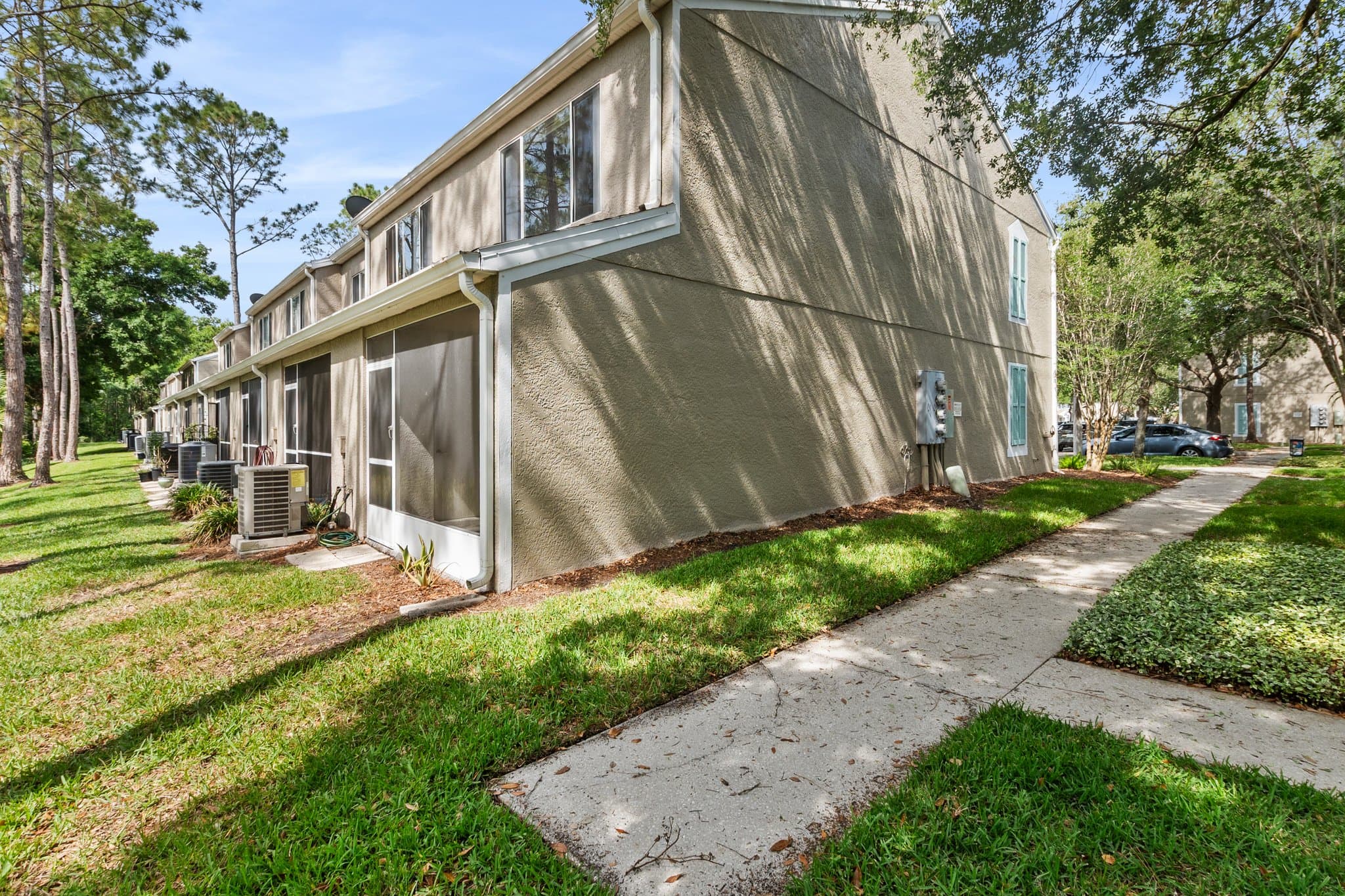 Tampa Townhome: 8671 Hunters Key Cir