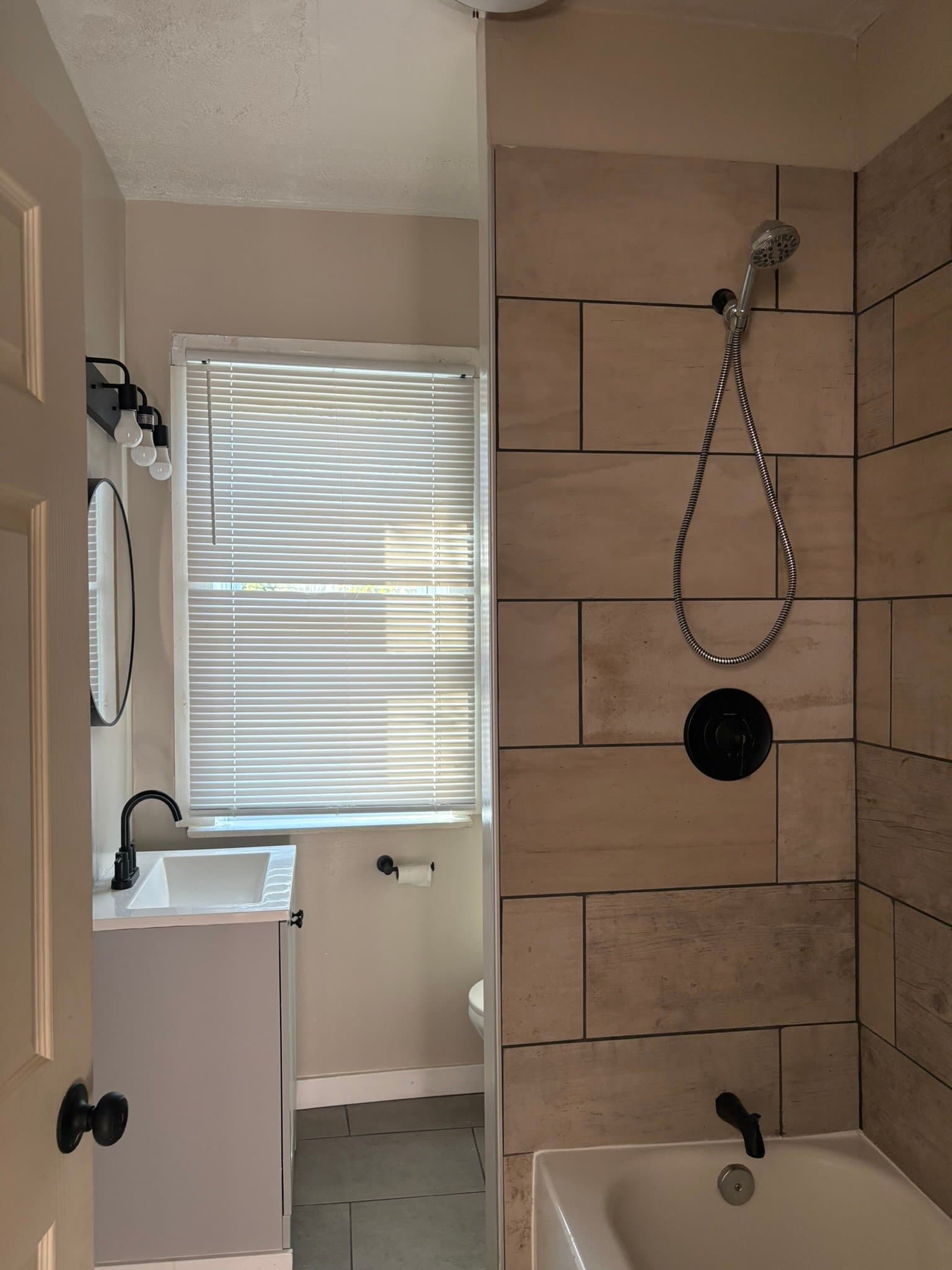 Pittsburgh House: 5208 Brown Way
