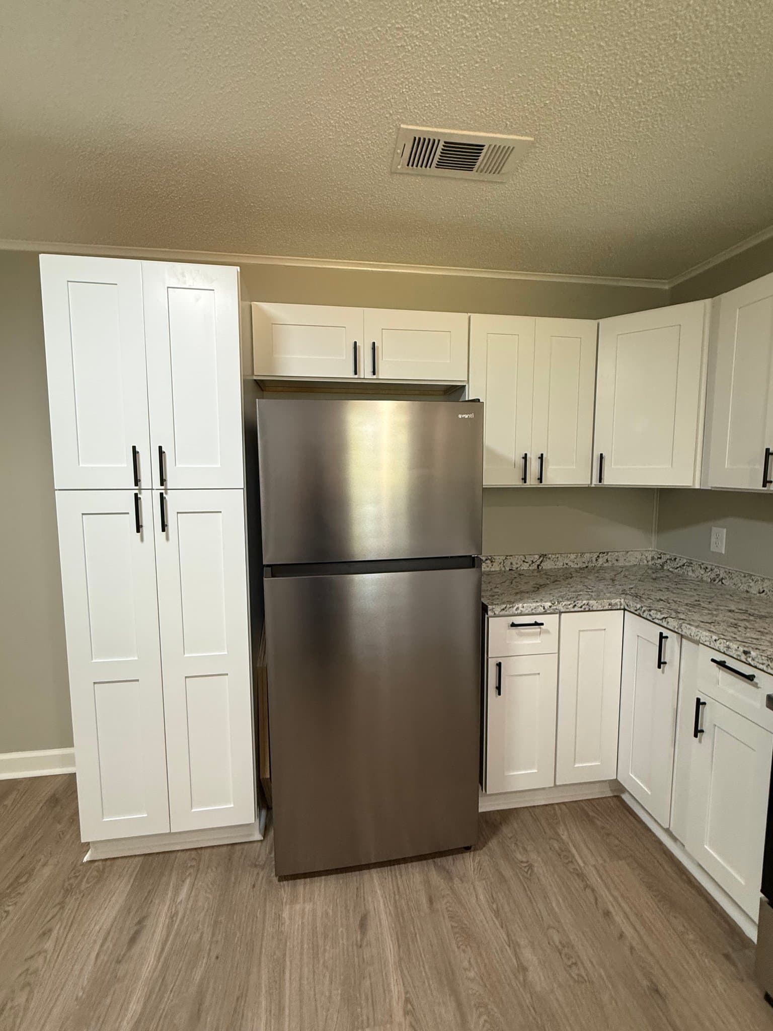 Senatobia House: 302 Scott St