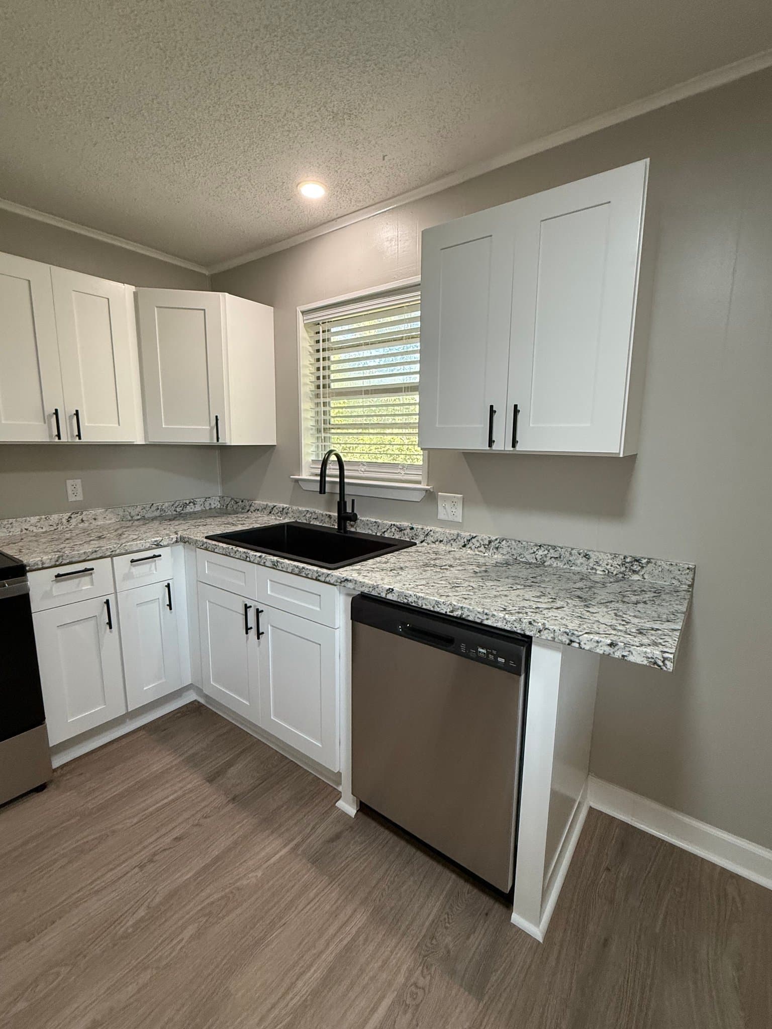 Senatobia House: 302 Scott St