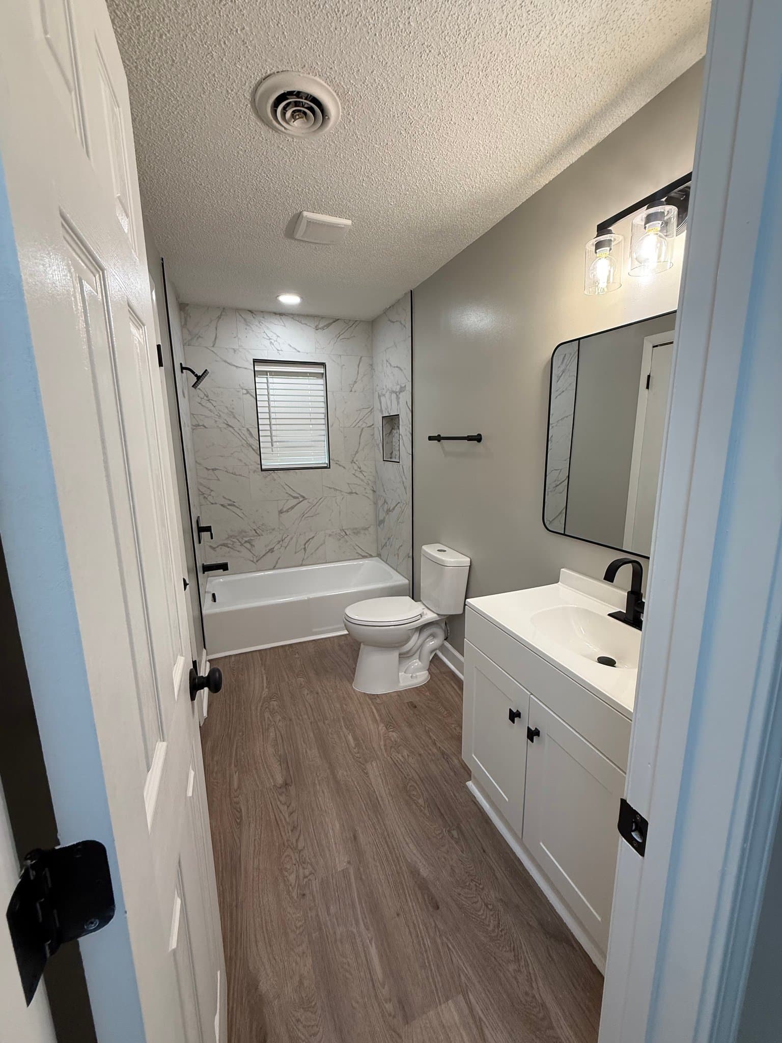 Senatobia House: 302 Scott St