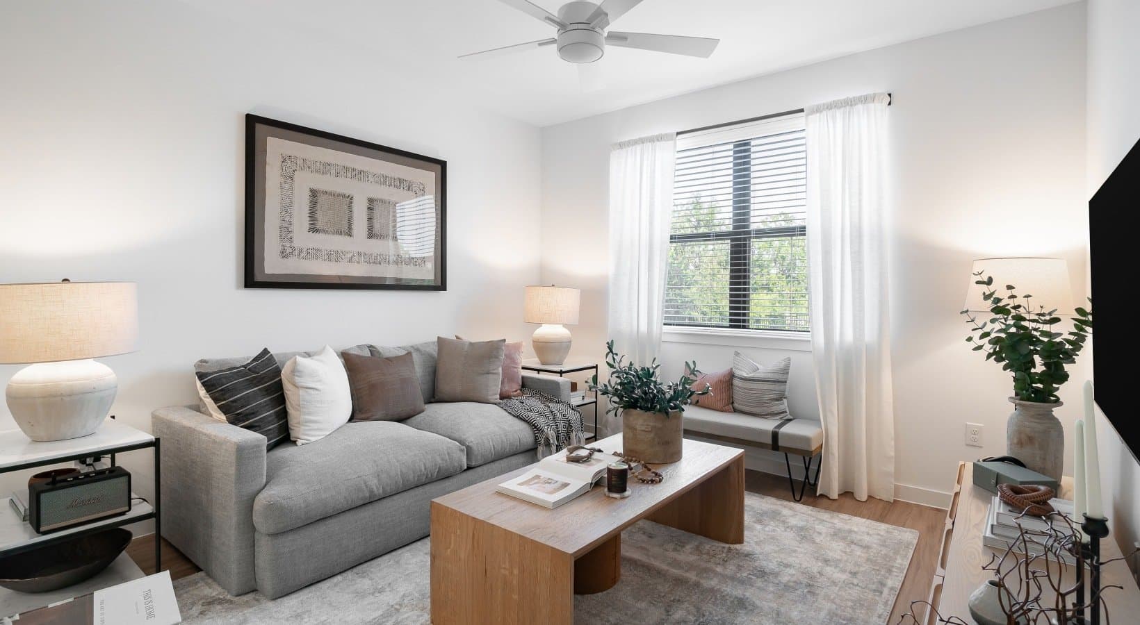austin Apartment: 7733 Burleson rd