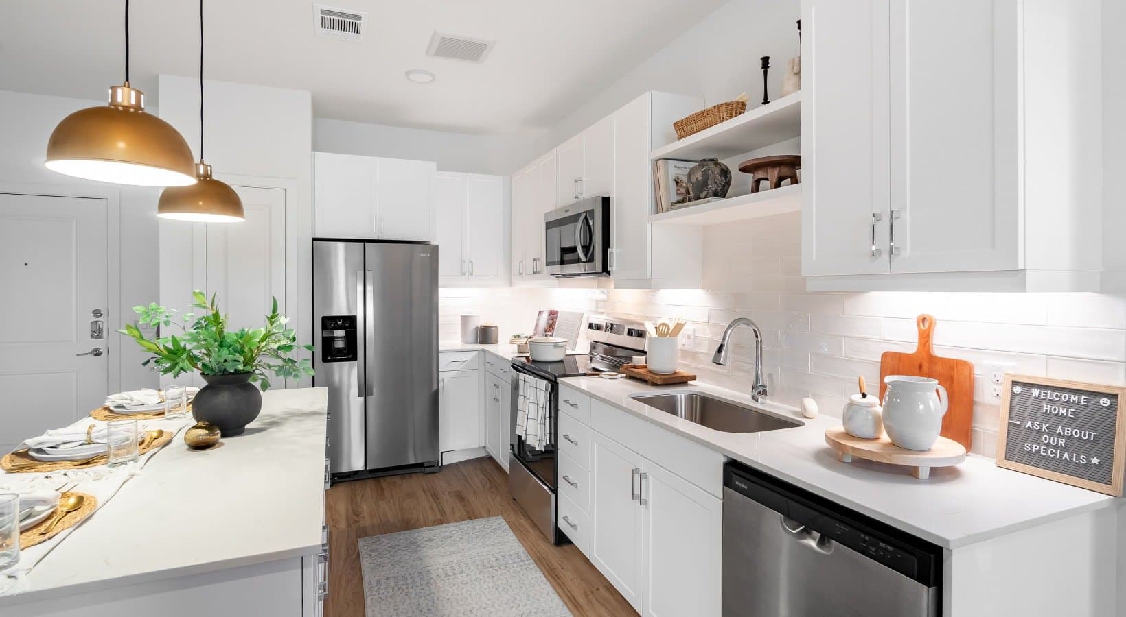 austin Apartment: 7733 Burleson rd