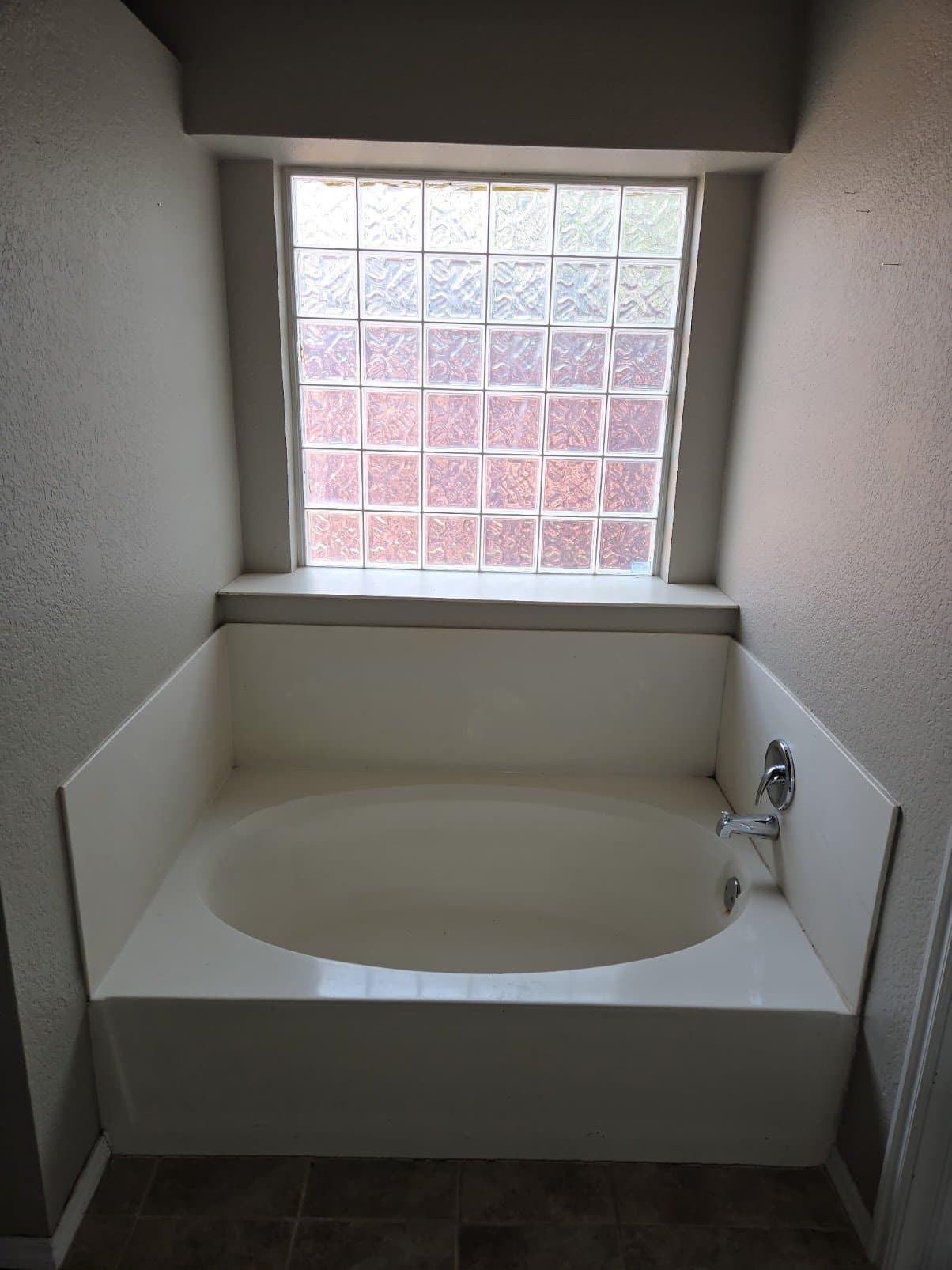 Edmond House: 2304 NW 162nd St