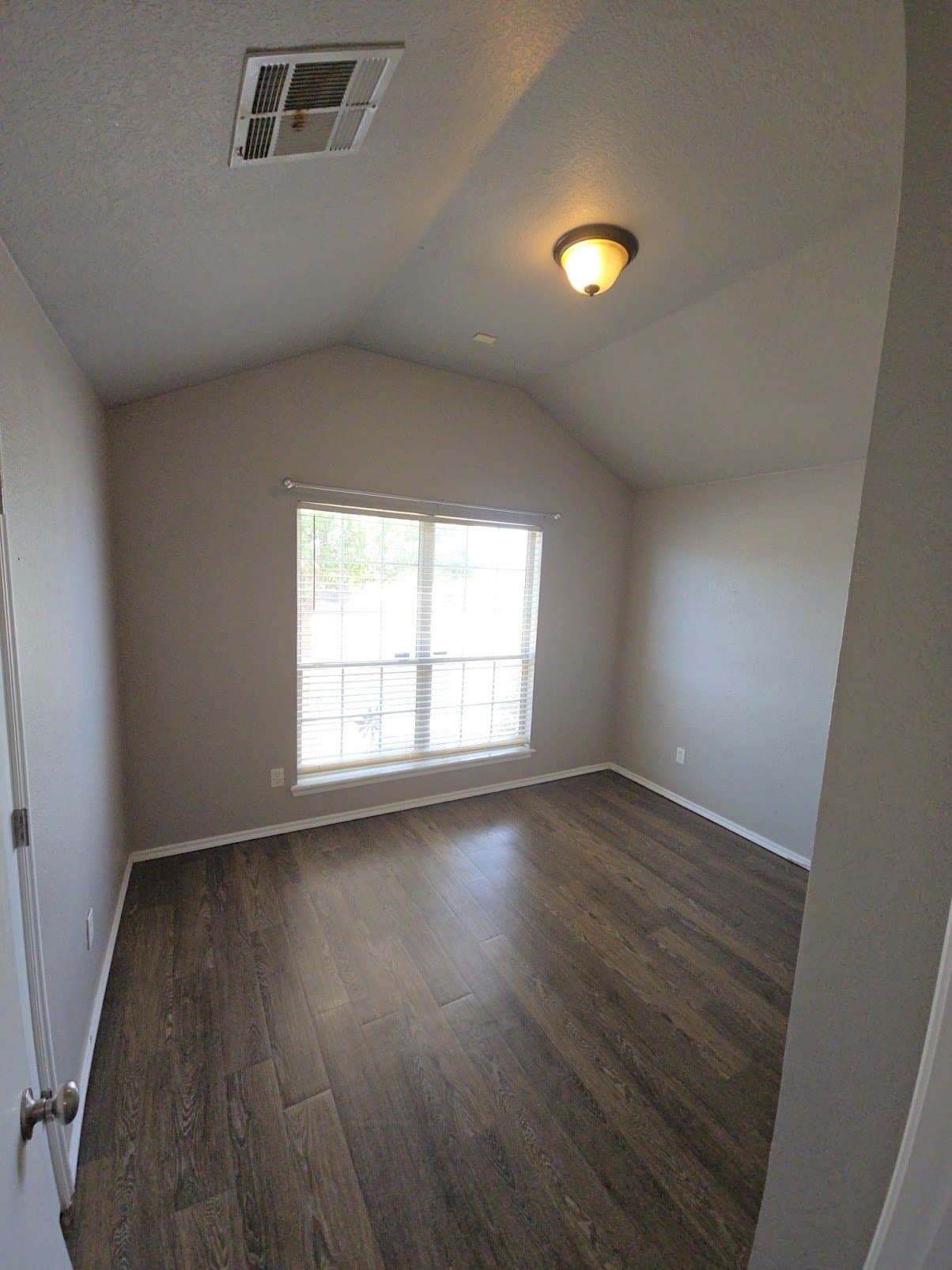 Edmond House: 2304 NW 162nd St
