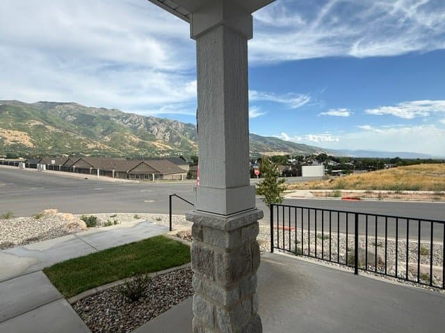 Layton Townhome: 3090 N 1675 E