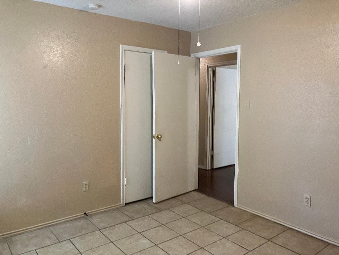 San Antonio House: 11323 Jarbo Pass