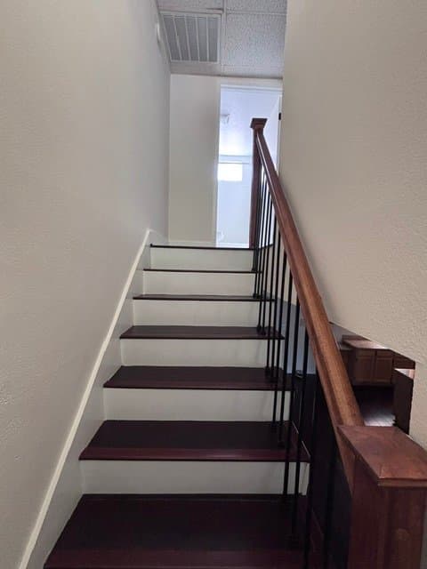 Inglewood Condo: 720 Eucalyptus Ave