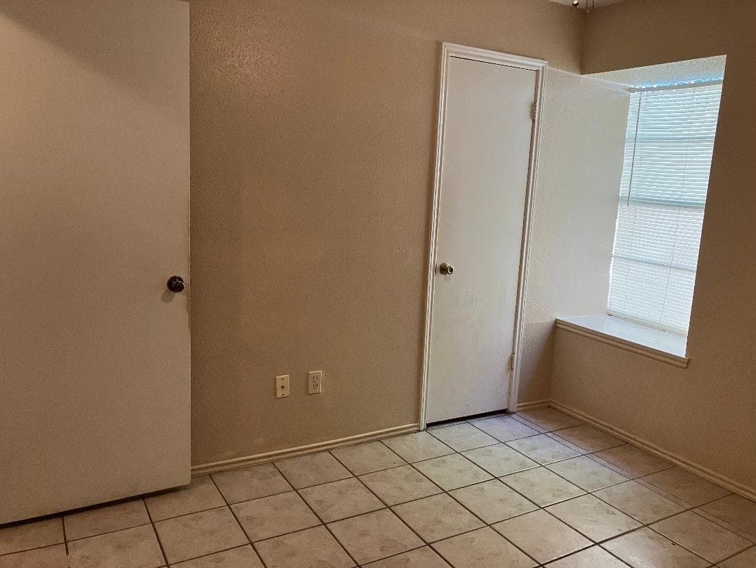 San Antonio House: 11323 Jarbo Pass