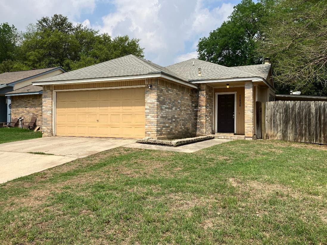 San Antonio House: 11323 Jarbo Pass