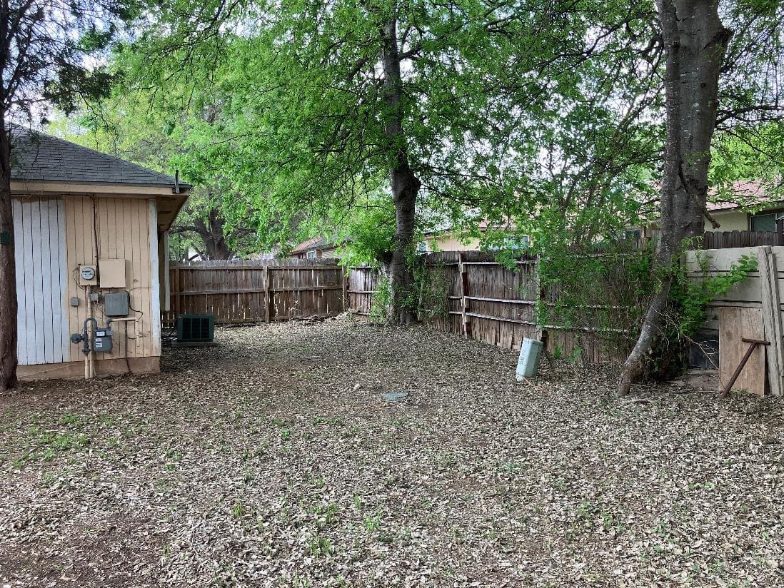 San Antonio House: 11323 Jarbo Pass