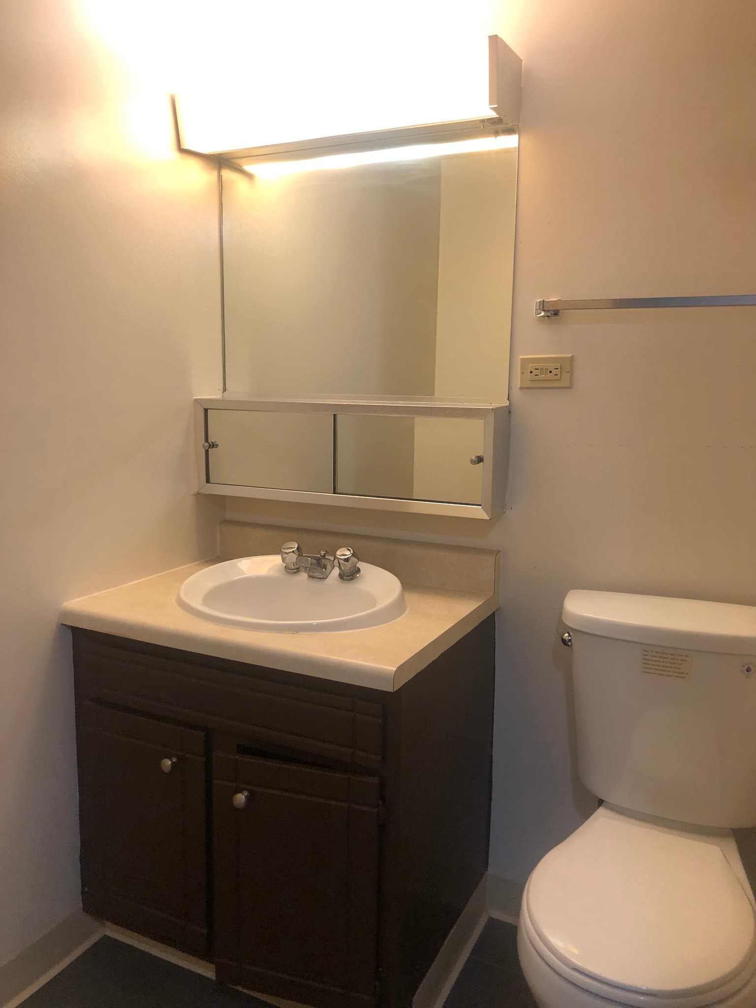 Waukegan Apartment: 336 North Green Bay Rd