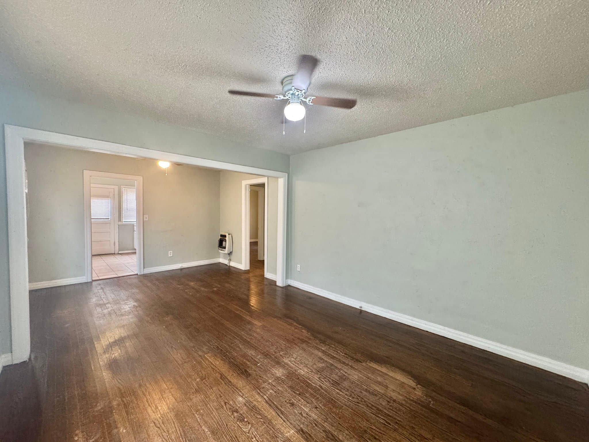 Oklahoma City House: 1000 N Tabor Ave