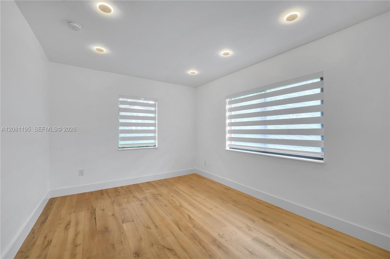 Coral Gables House: 728 Majorca Ave