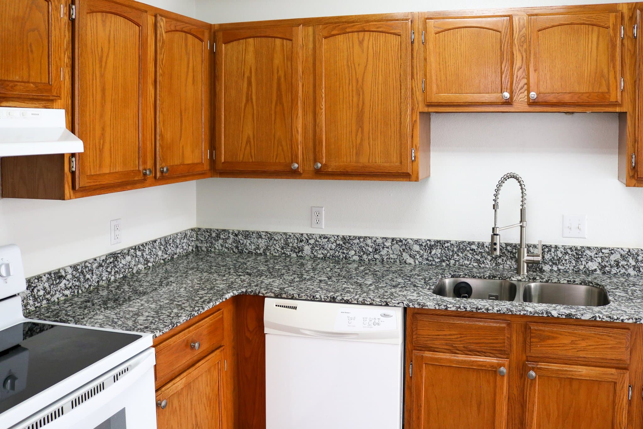 Fayetteville Townhome: 617 Moan Place