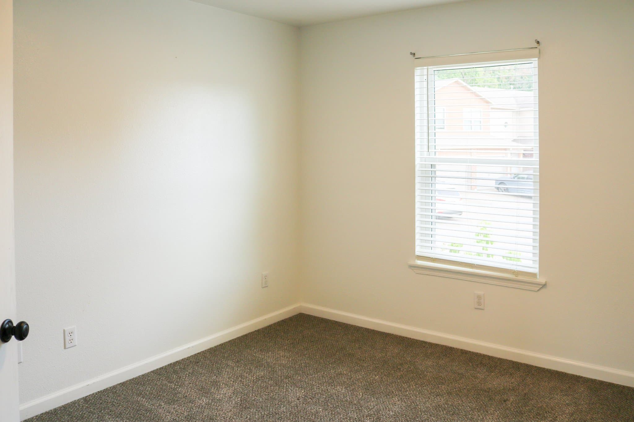 Fayetteville Townhome: 617 Moan Place