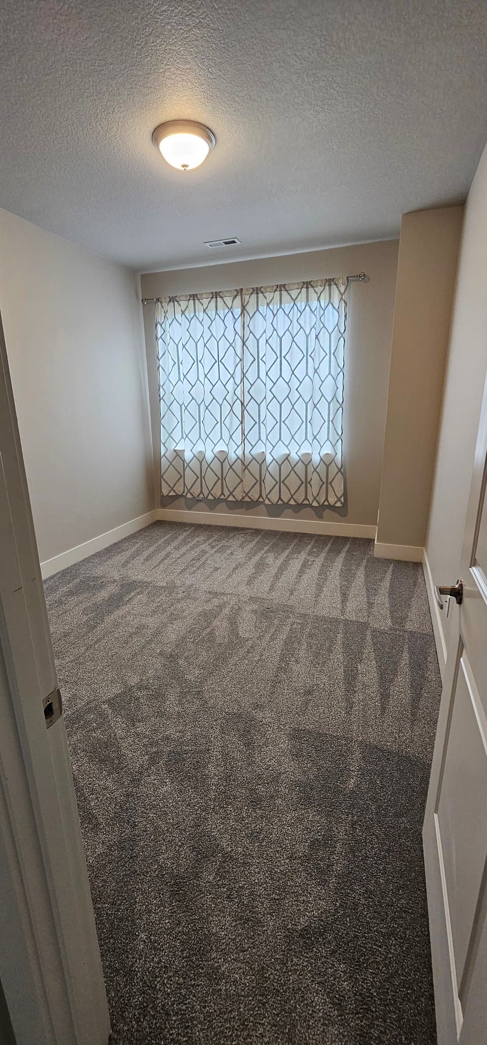 Damascus Townhome: 16177 SE Pyrite St