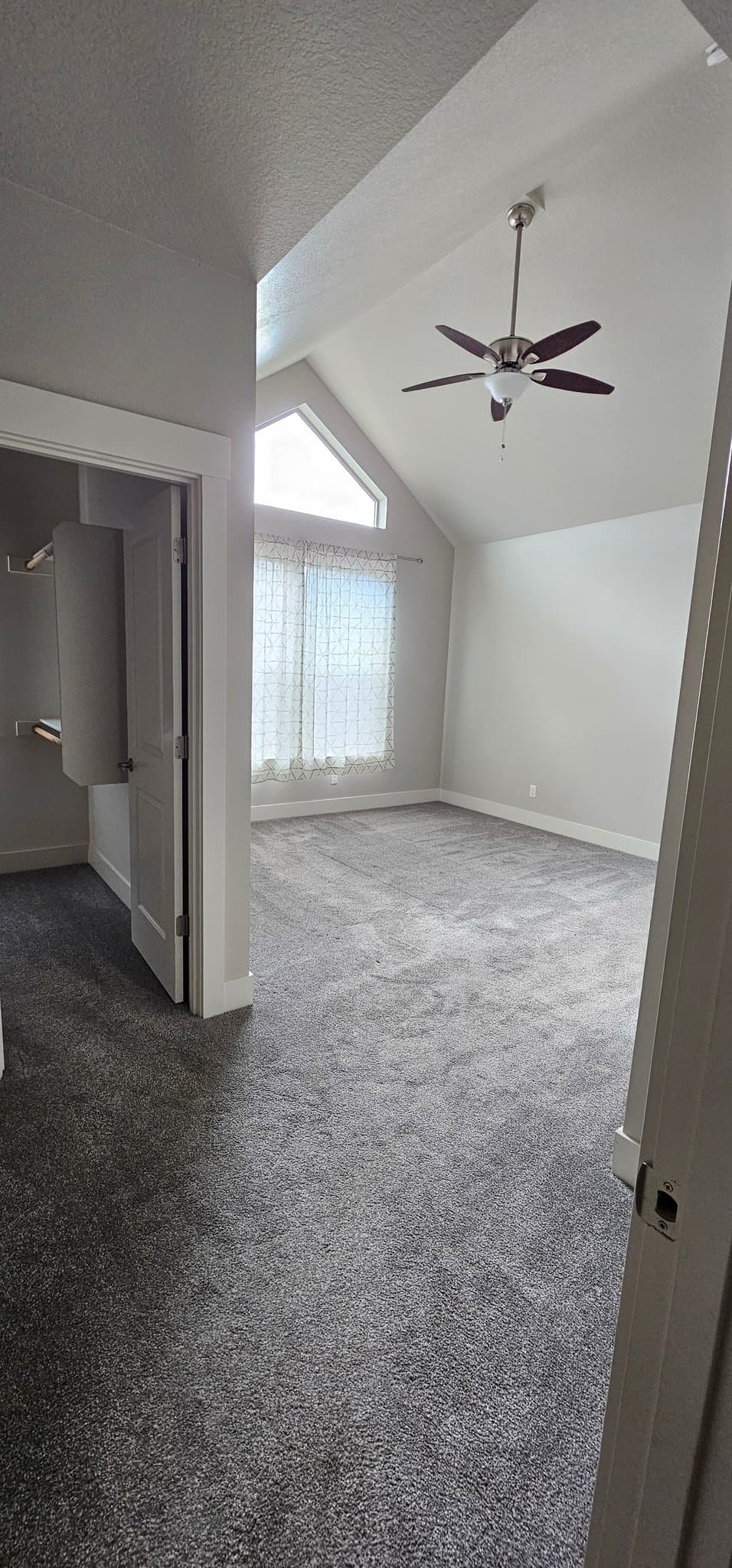 Damascus Townhome: 16177 SE Pyrite St