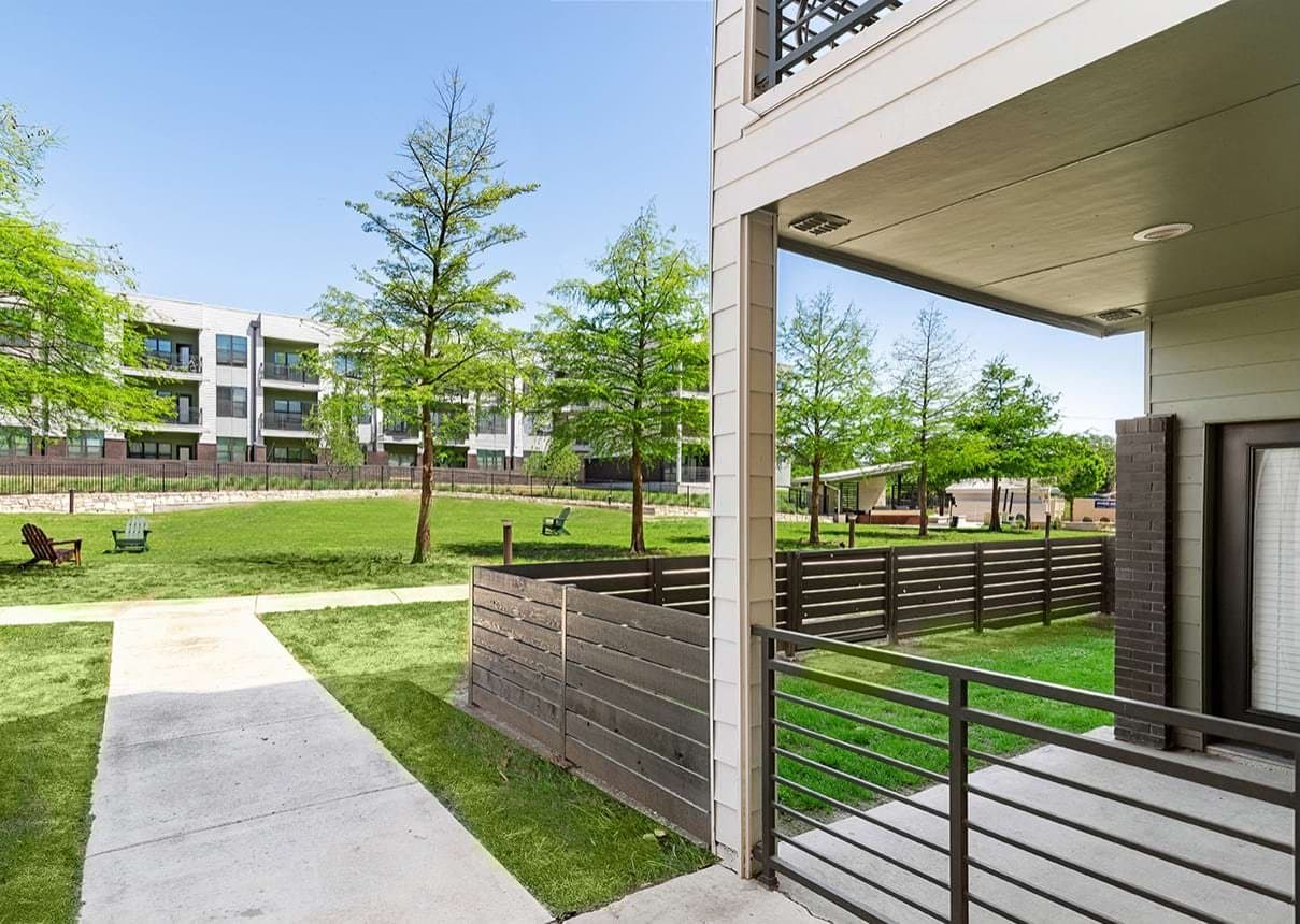 austin Apartment: 7330 Bluff springs rd