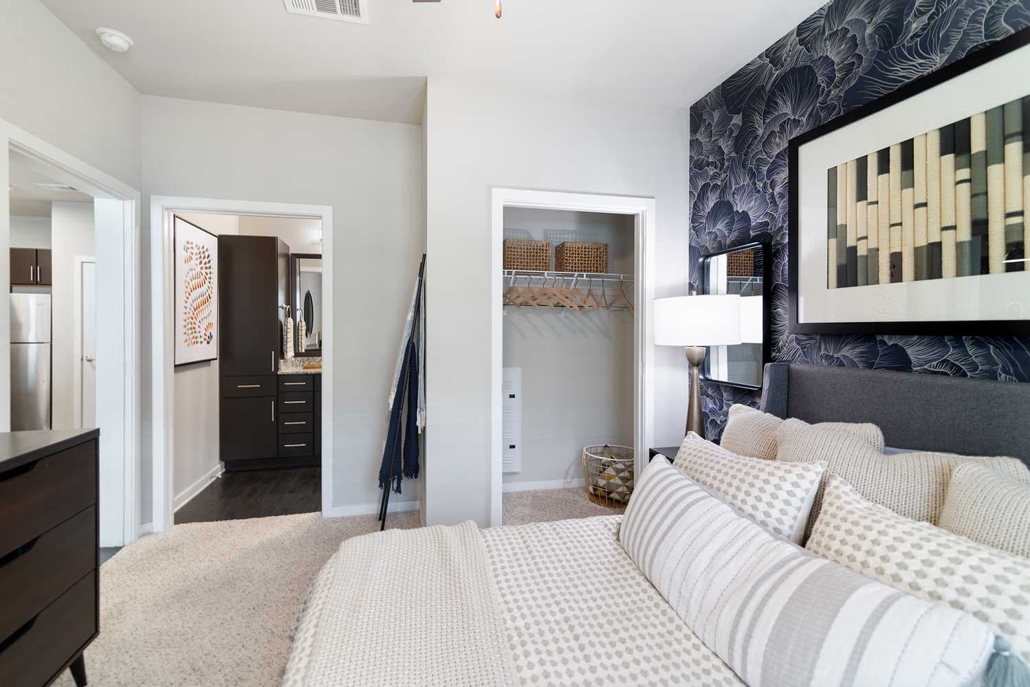 austin Apartment: 7330 Bluff springs rd