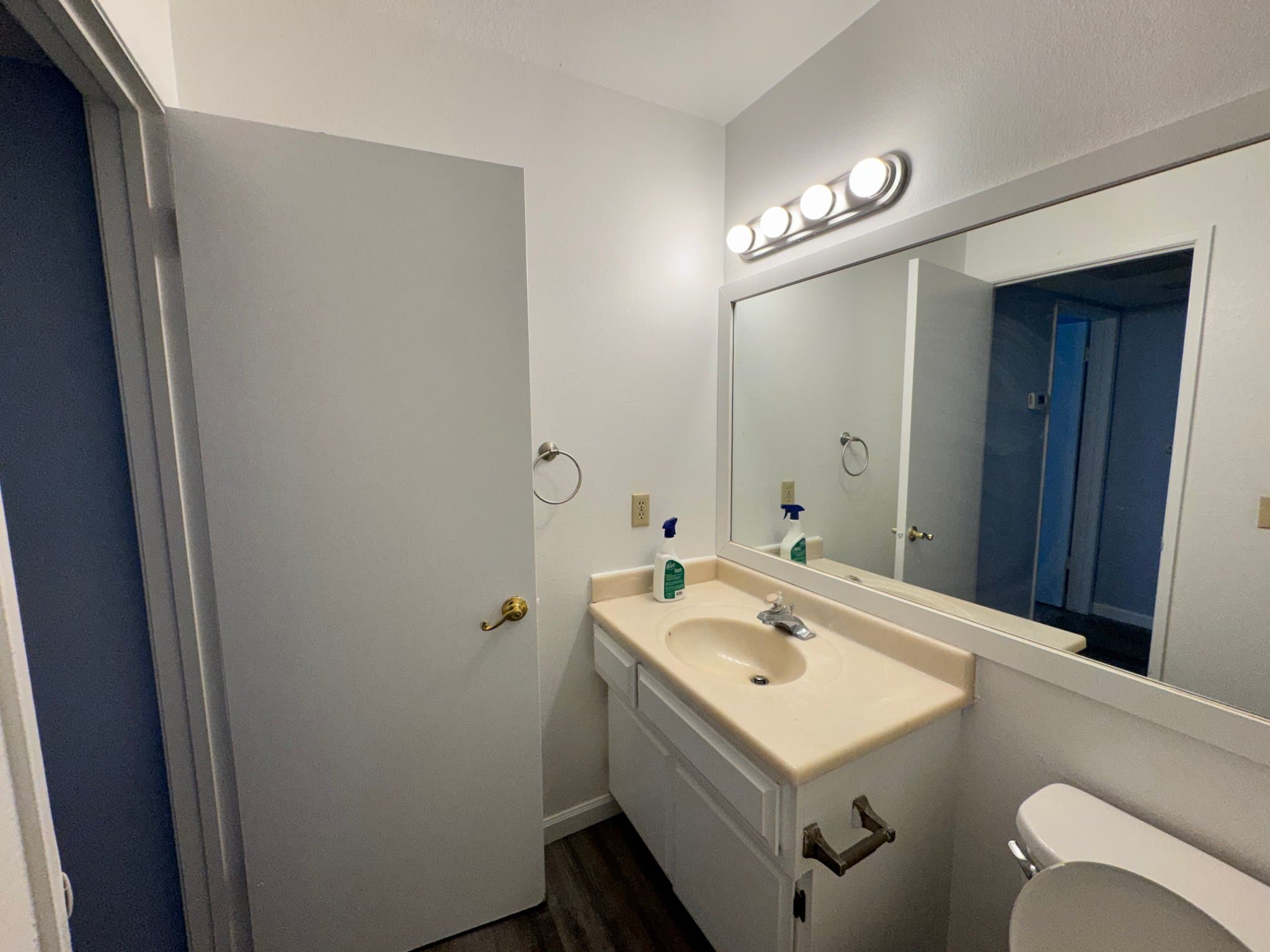 Fair Oaks Multiplex: 7442 Tierra Way