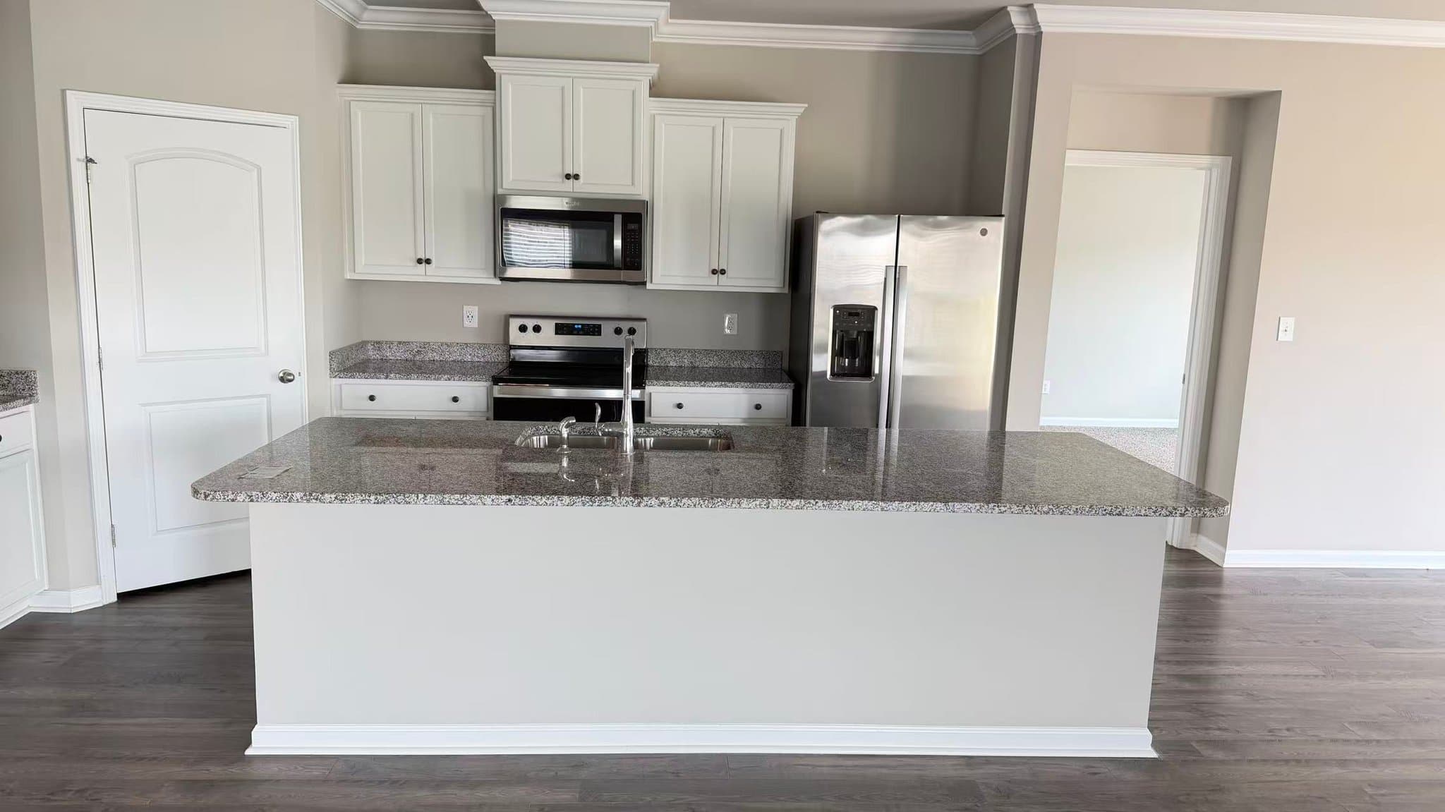 Madison House: 223 Ivyleaf Dr NW