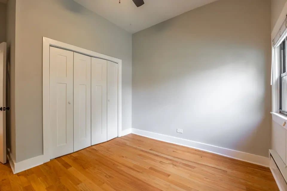 Chicago Apartment: 1435 North Dearborn Parkway #A4 Chicago, IL 60610