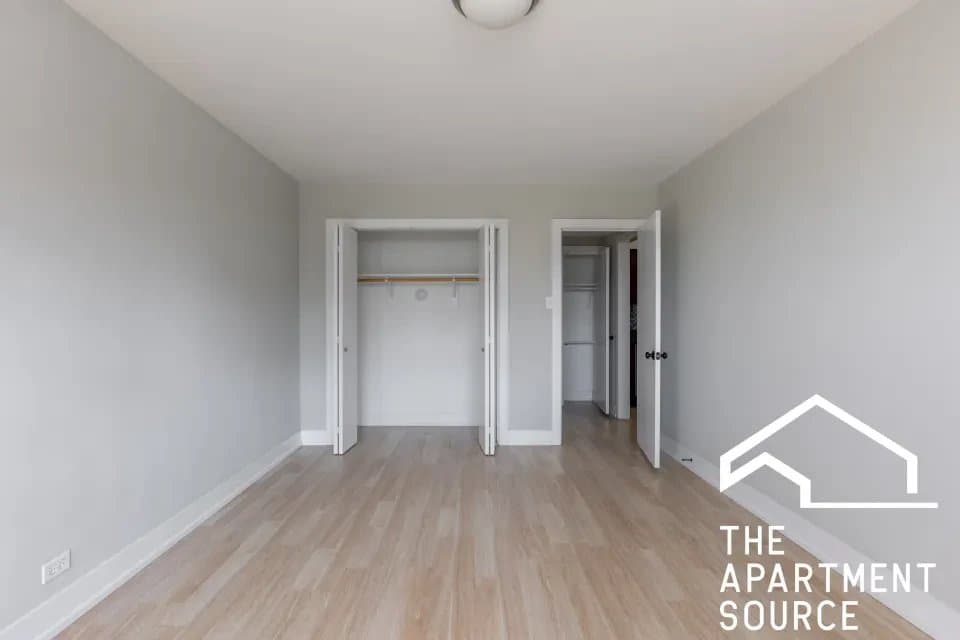 Chicago Apartment: 445 West Wellington Avenue #01D Chicago, IL 60657