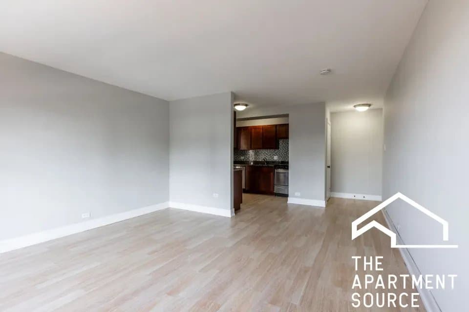 Chicago Apartment: 445 West Wellington Avenue #01D Chicago, IL 60657