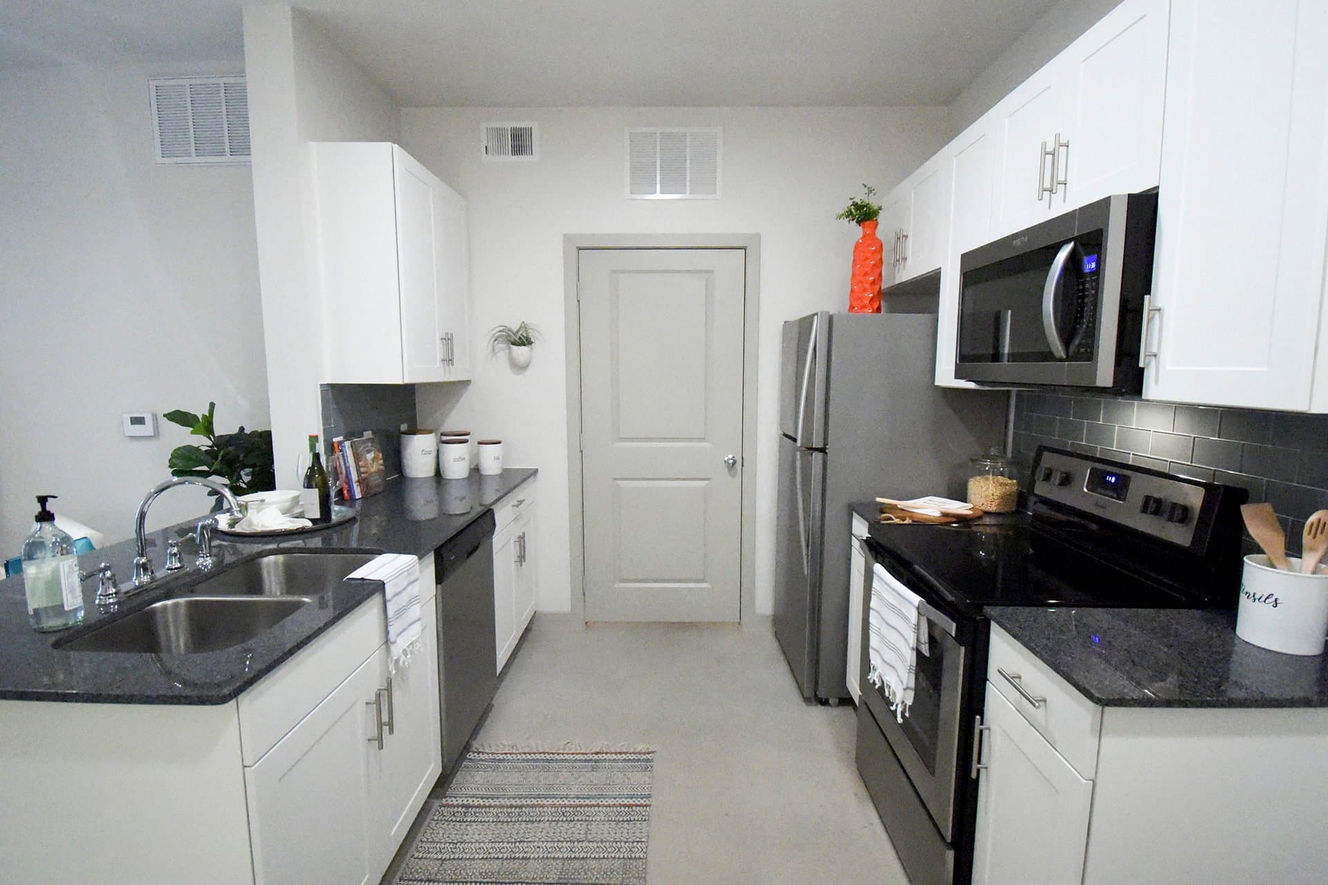 austin Apartment: 8300 Bluff Springs rd