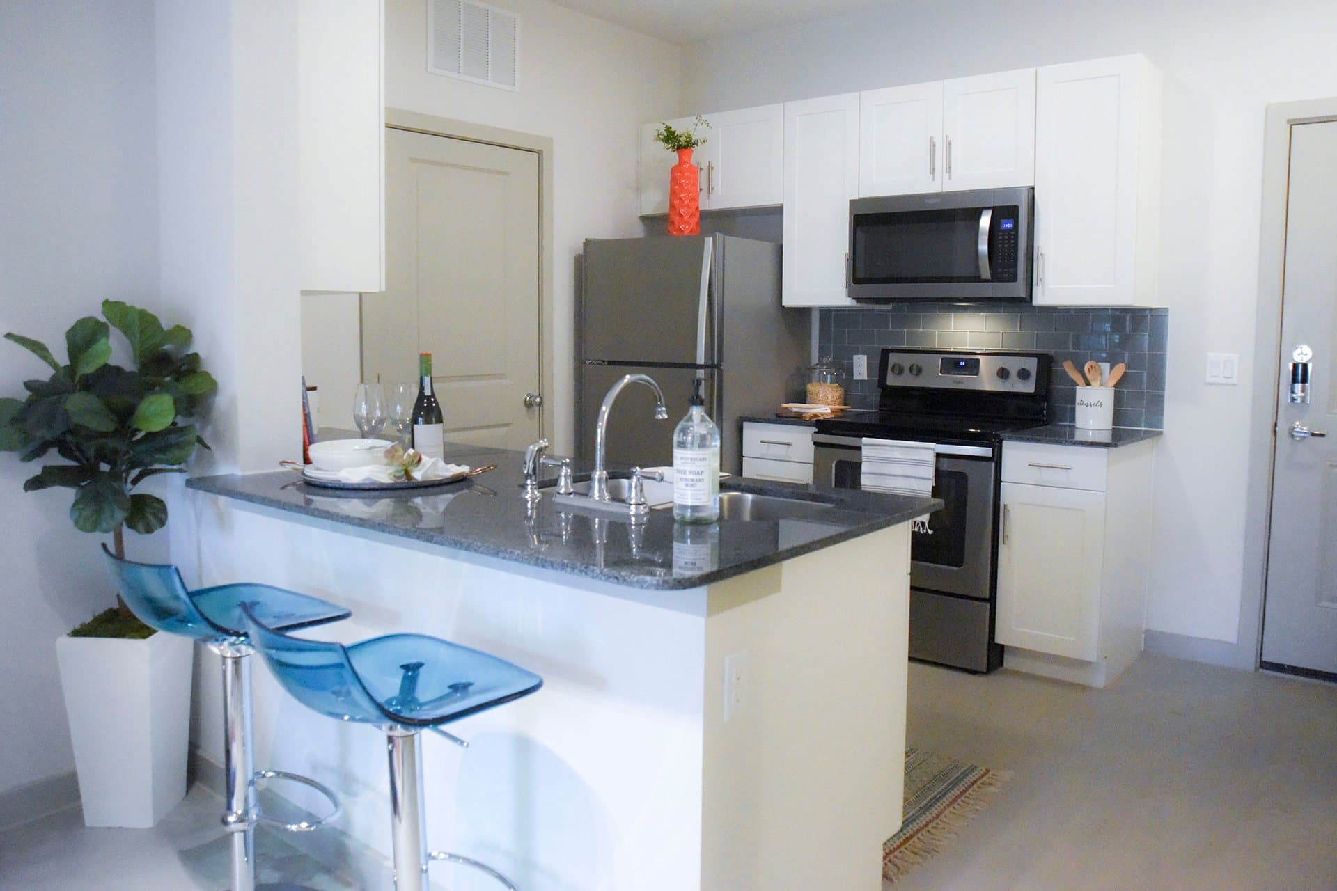 austin Apartment: 8300 Bluff Springs rd