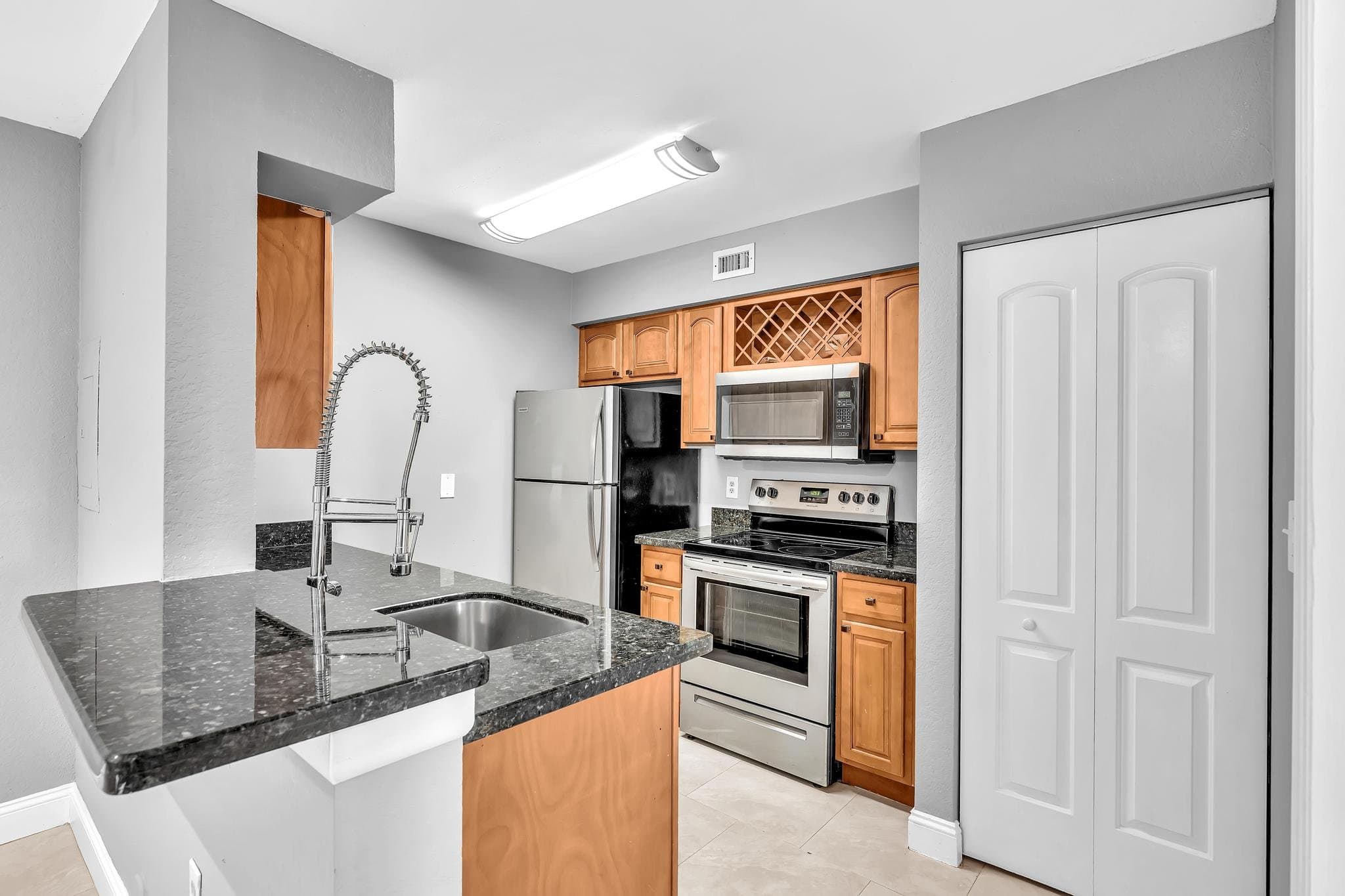 Fort Lauderdale Condo: 2820 North Oakland Forest Dr.