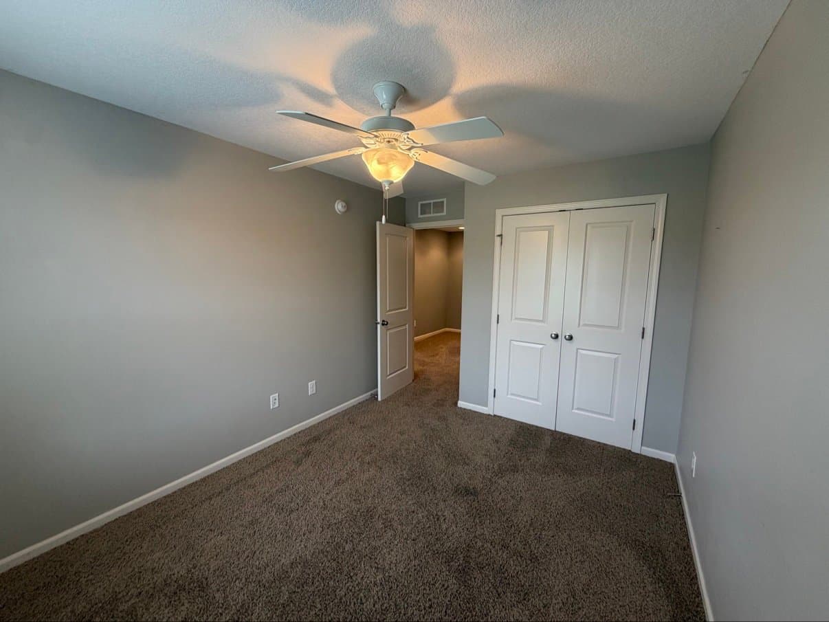 West Des Moines Townhome: 150 80th St
