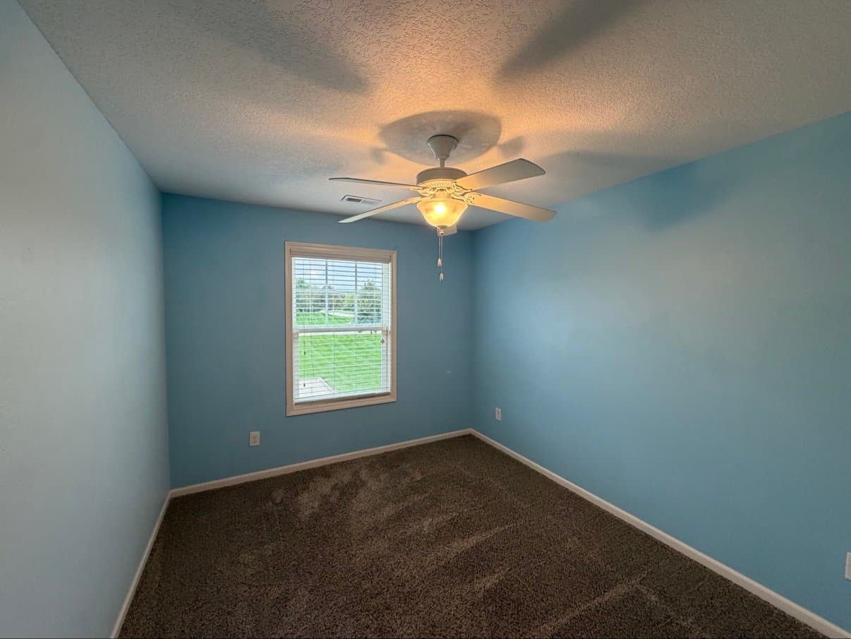 West Des Moines Townhome: 150 80th St