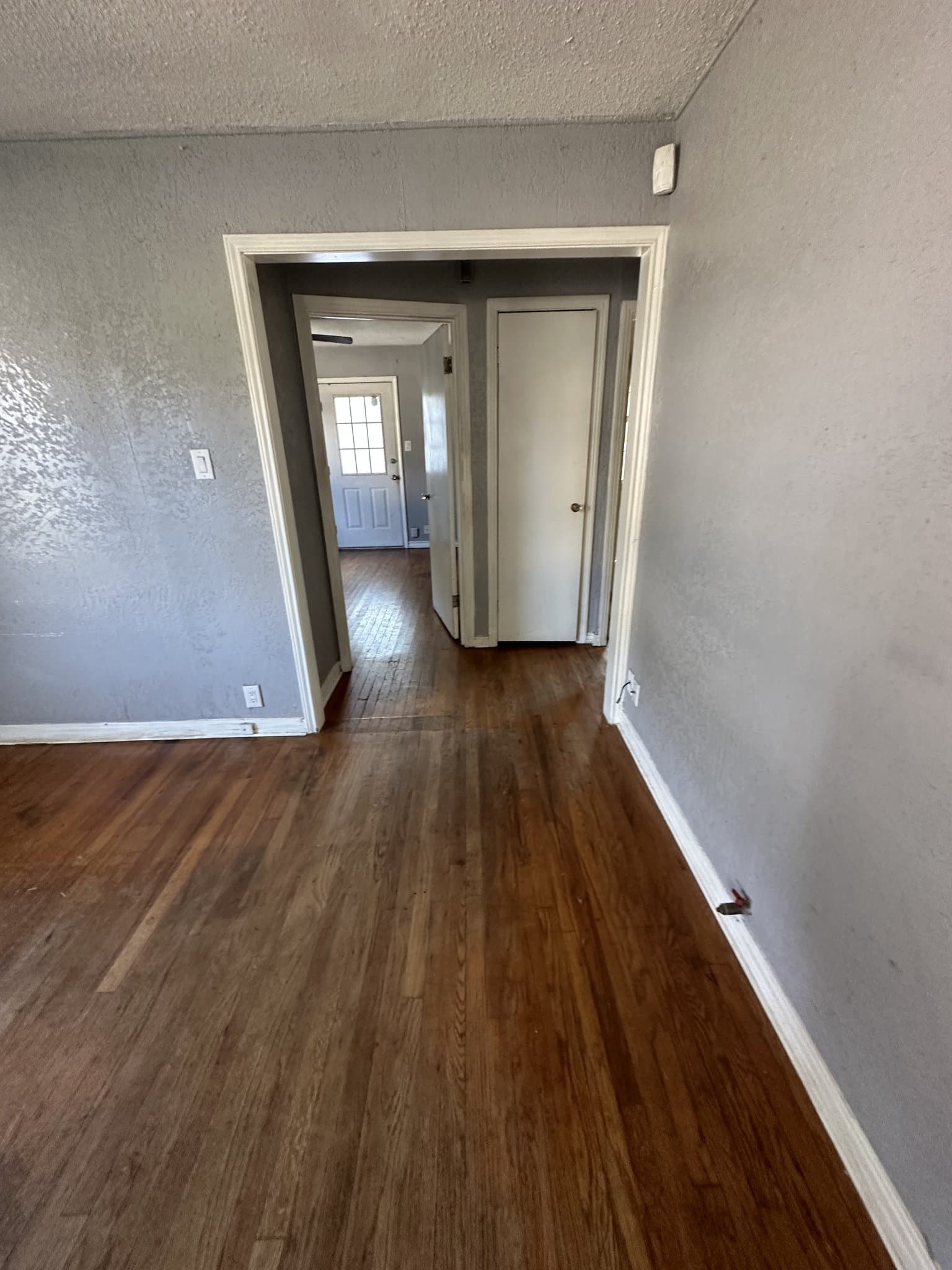 Cleburne House: 205 turner st