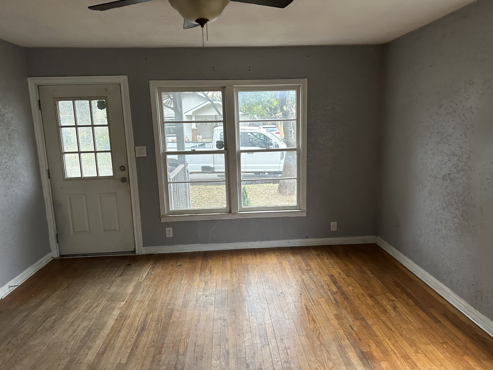Cleburne House: 205 turner st