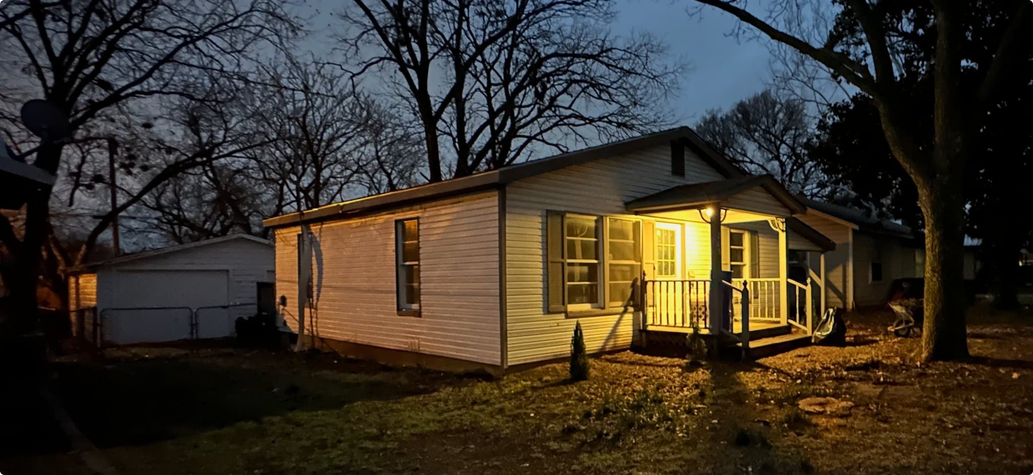 Cleburne House: 205 turner st