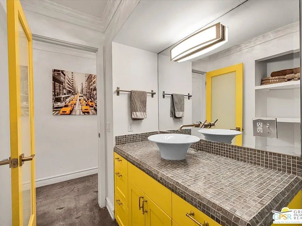 Palm Springs Apartment: 1655 E Palm Canyon Dr Unit 609,