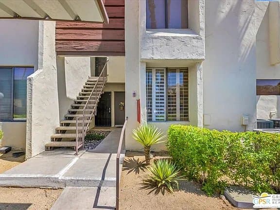 Palm Springs Apartment: 1655 E Palm Canyon Dr Unit 609,