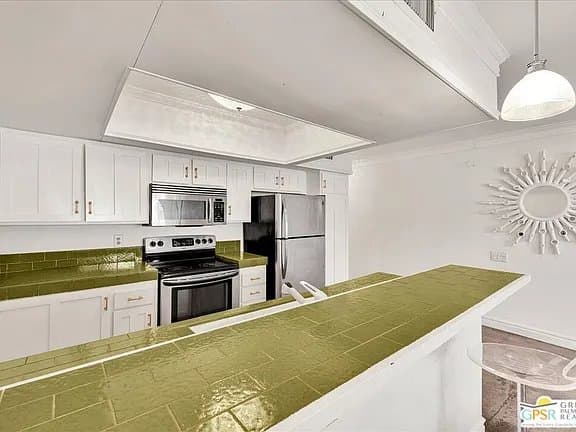 Palm Springs Apartment: 1655 E Palm Canyon Dr Unit 609,