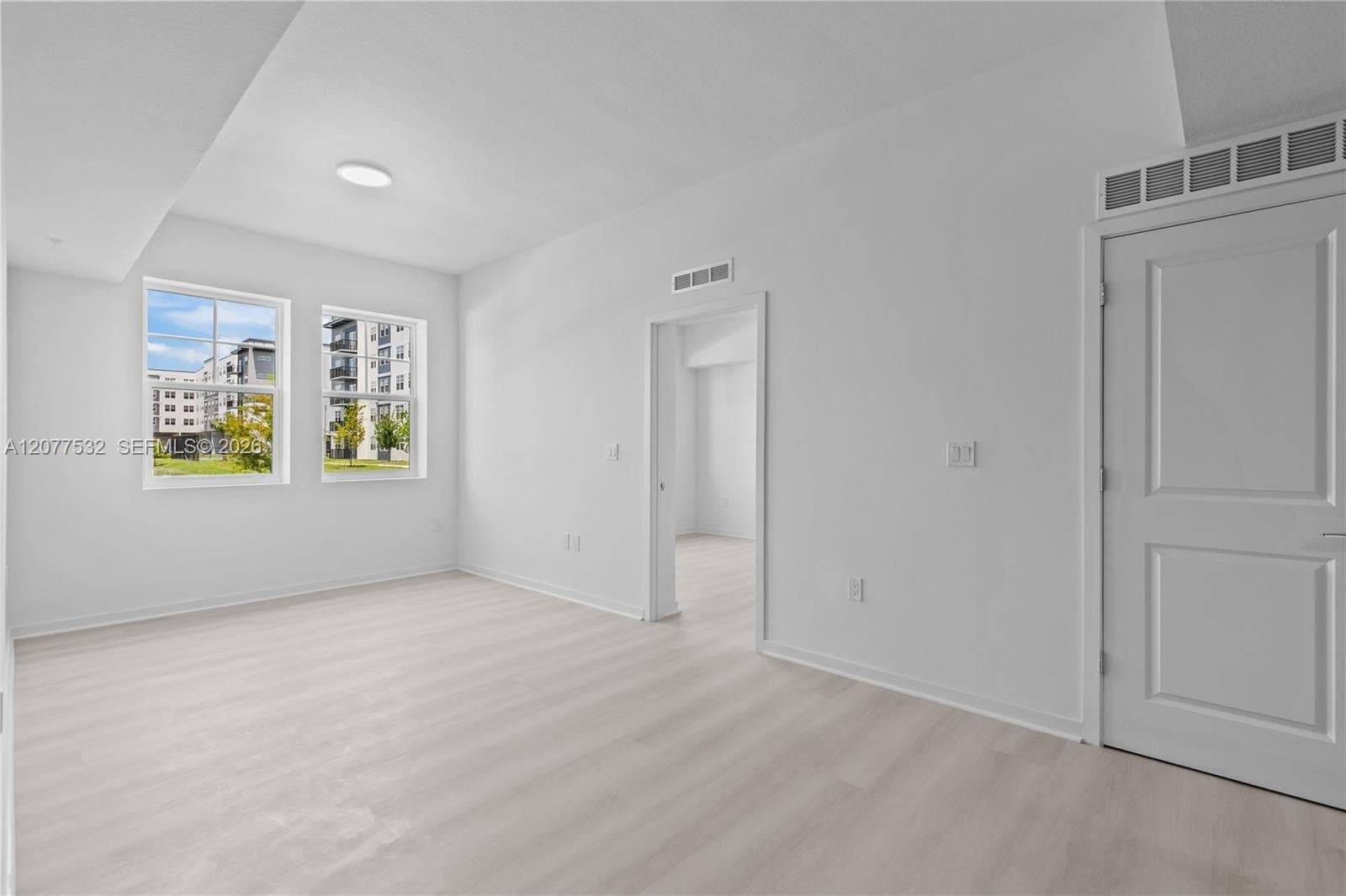 ORLANDO Condo: 5579 Millenia Park