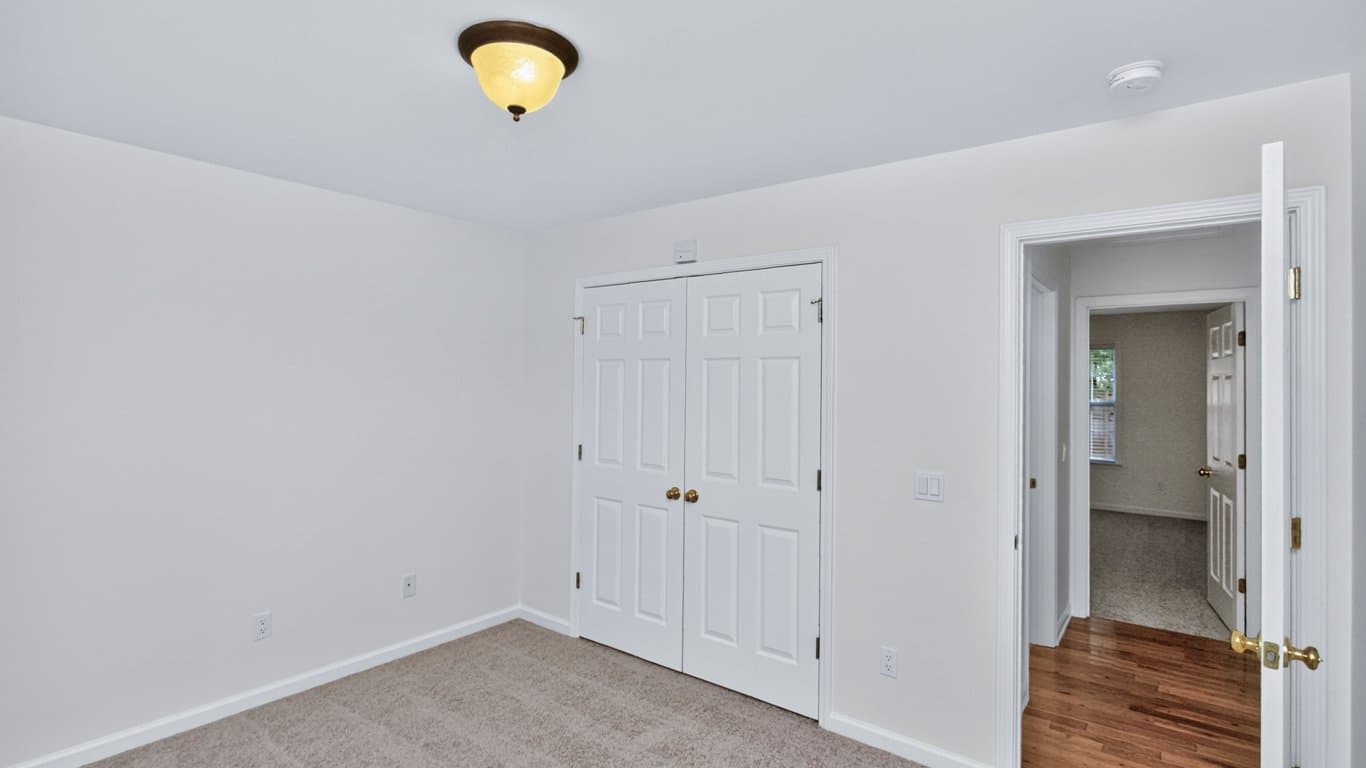 Dickson House: 124 Saddle Creek Cir