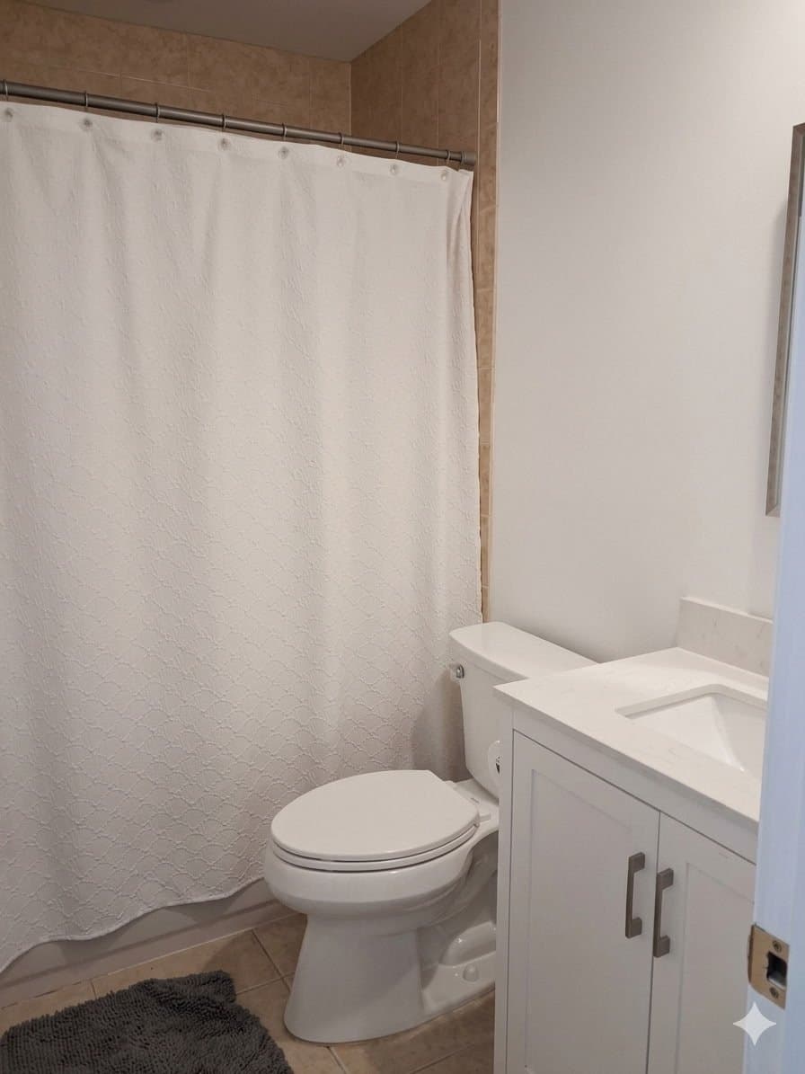 Jupiter Condo: 402 Lakewood dr