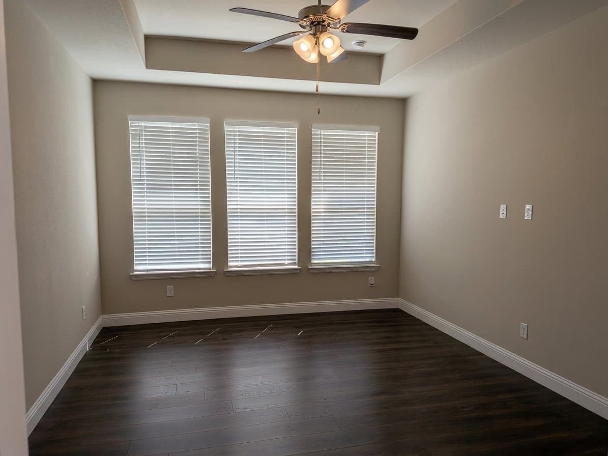 Hickory Creek House: 1042 Almond St