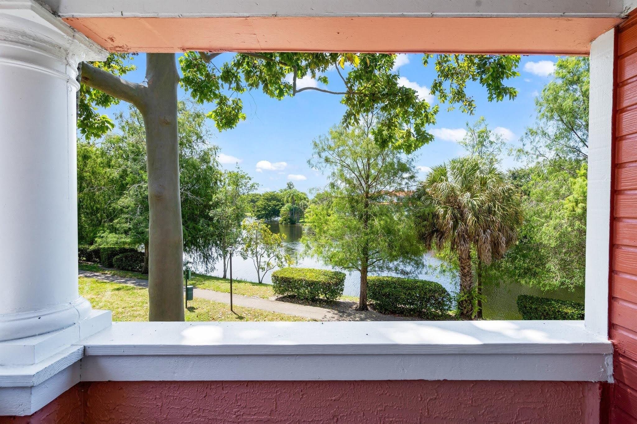 Delray Beach Condo: 1125 Crystal Way