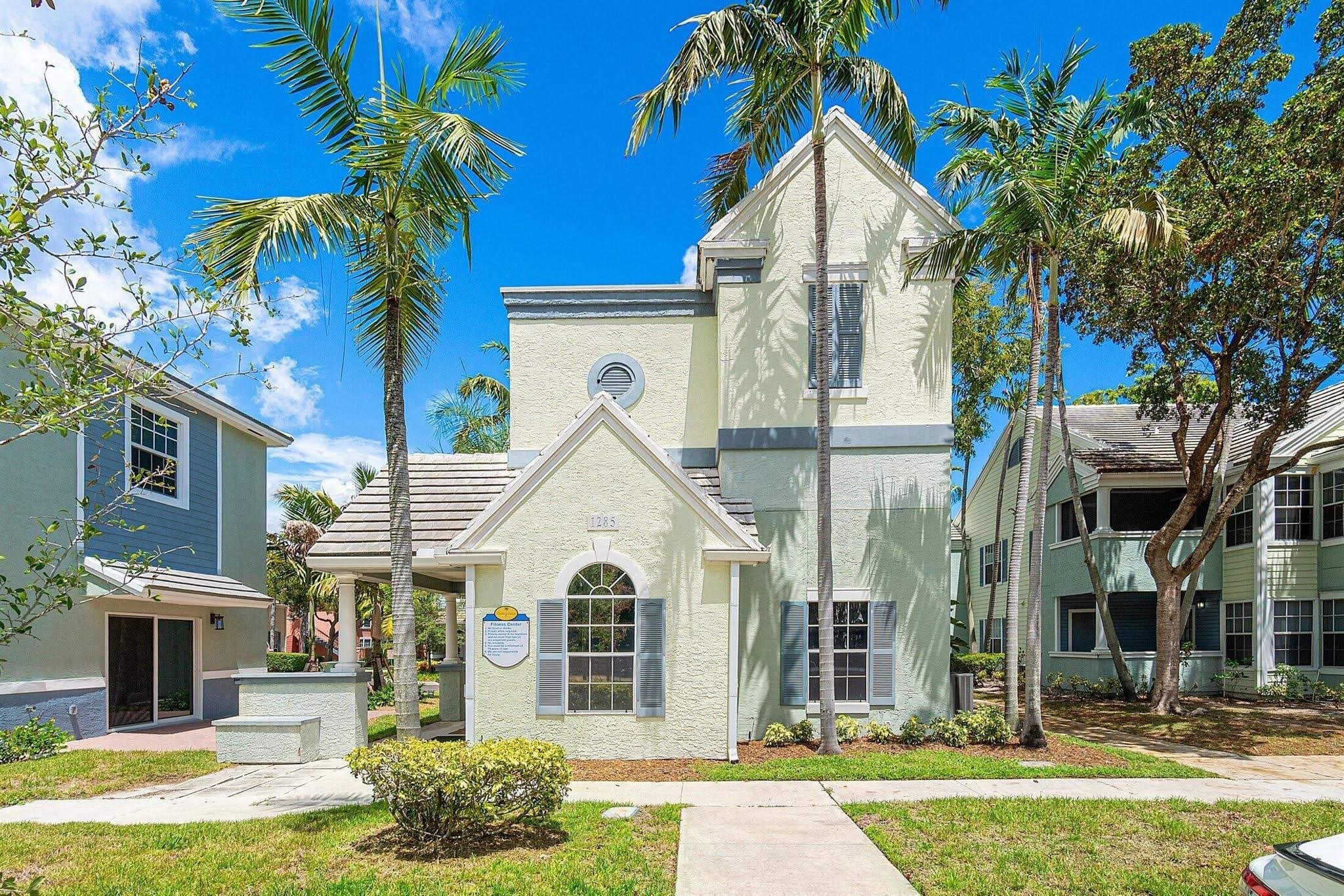 Delray Beach Condo: 1125 Crystal Way