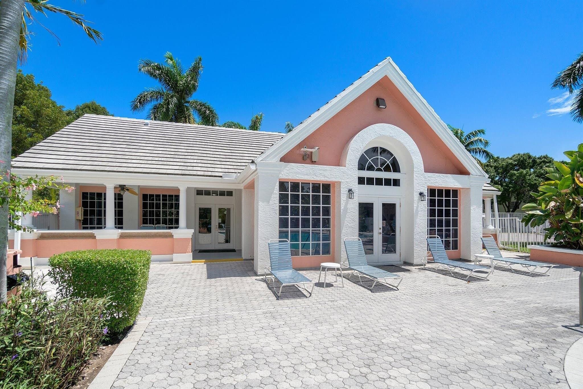 Delray Beach Condo: 1125 Crystal Way